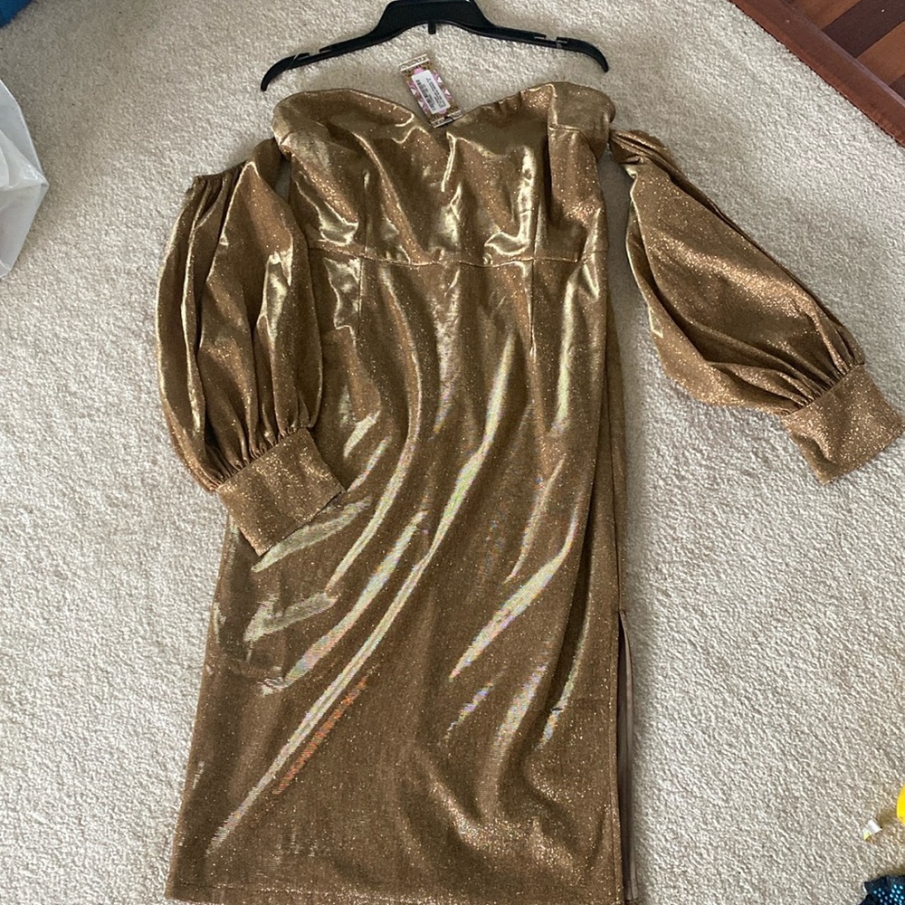 Boohoo off shoulder GOLD dress - Picture 2 of 12